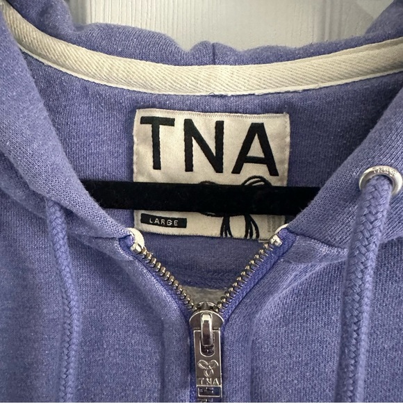 Size L Vintage TNA Purple Cozy Boyfriend Zip Up Hoodie - Picture 3 of 3